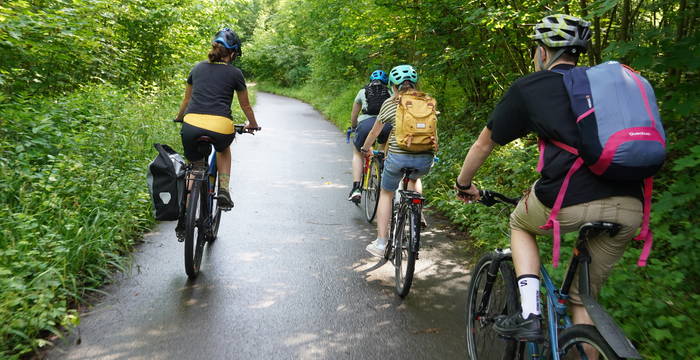 Unterwegs mit Drahtesel & Stahlross