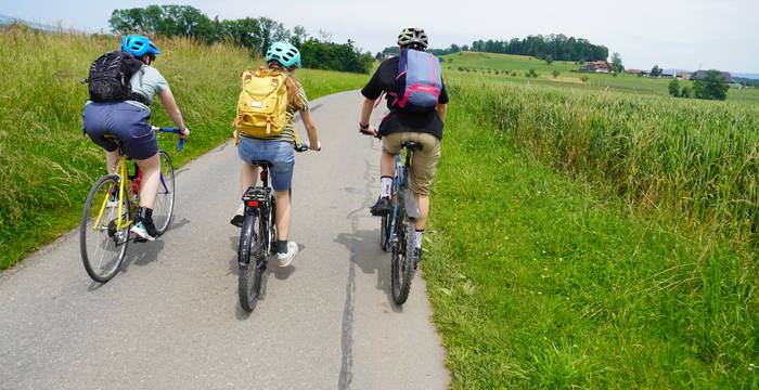 Unterwegs mit Drahtesel & Stahlross