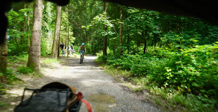 Unterwegs mit Drahtesel & Stahlross